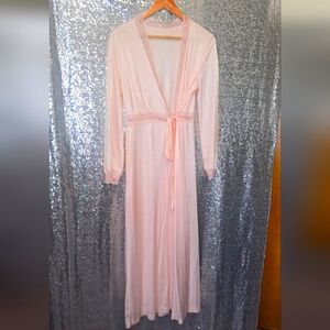 Vintage Pink floor length robe!